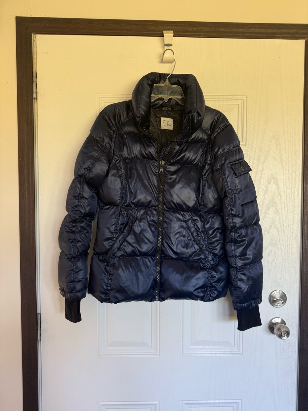 S13 heavy down quilted dark blue puffer coat with removable hood